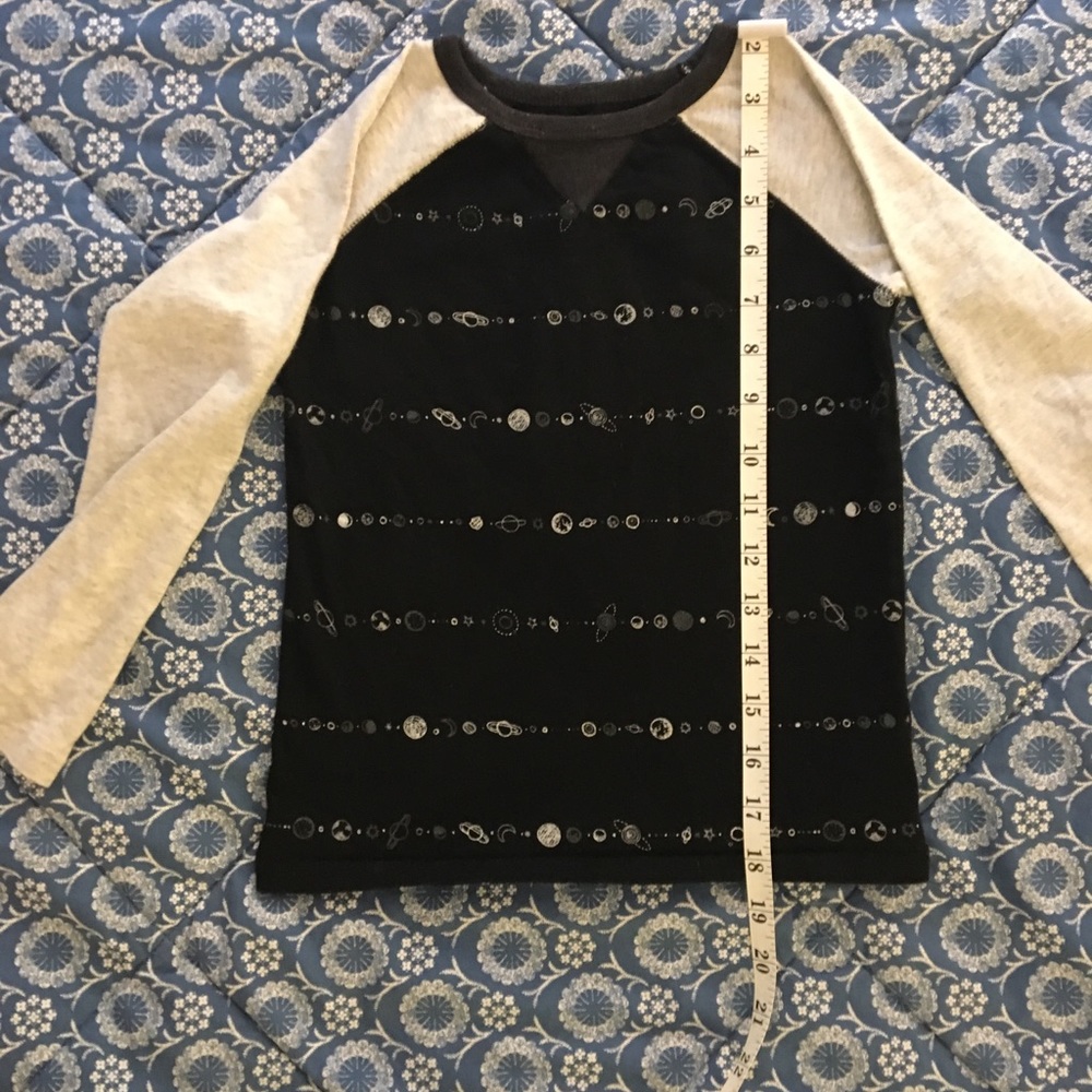 Old Navy Boys 5T Long Sleeve Shirt
